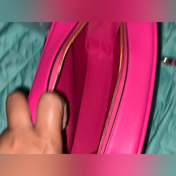 COACH Cammie Quilted Leather - Hot Pink Fuchsia NWOT Pristine gift ready - Picture 15 of 16